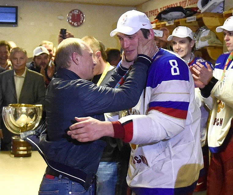 Владимир Путин и Александр Овечкин. Фото: соцсети